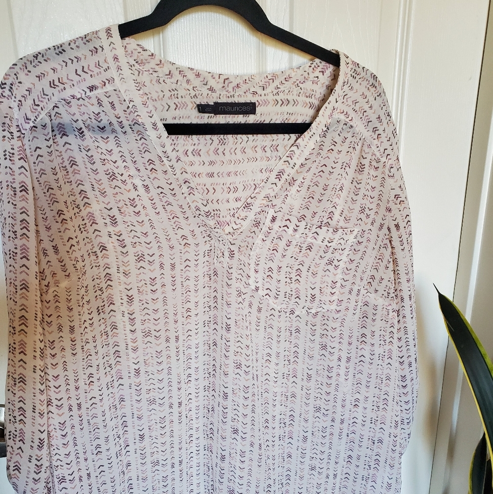 Cute blouse